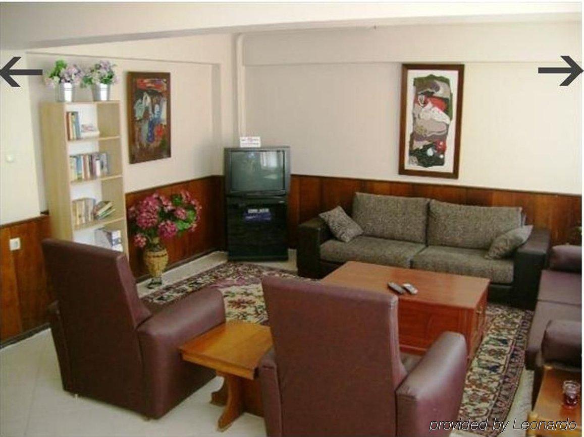 Ekin Otel 2*