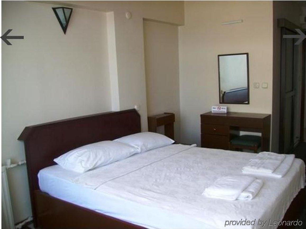 Ekin Otel Kuşadası